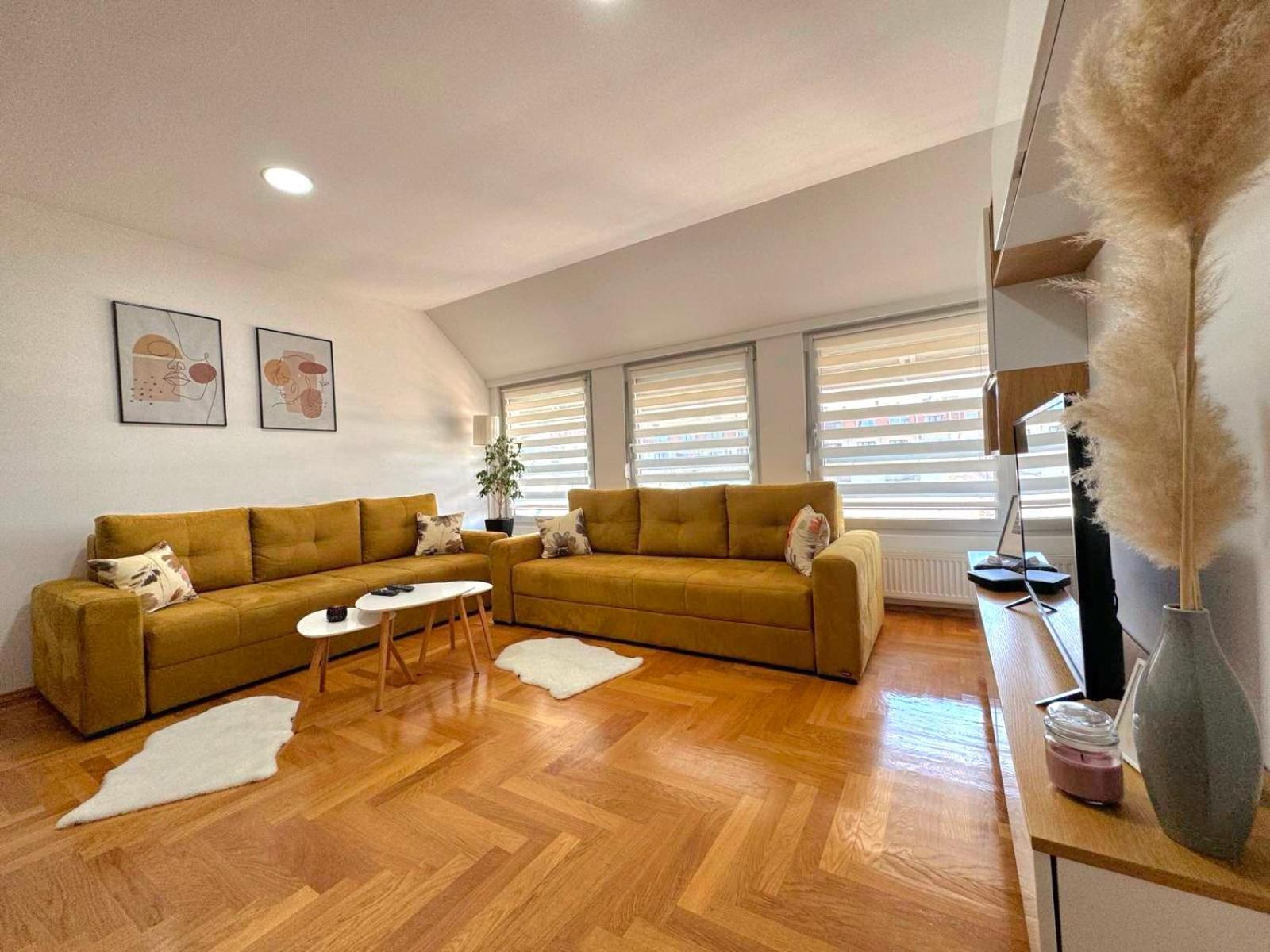Delta Apartment Brčko Buitenkant foto